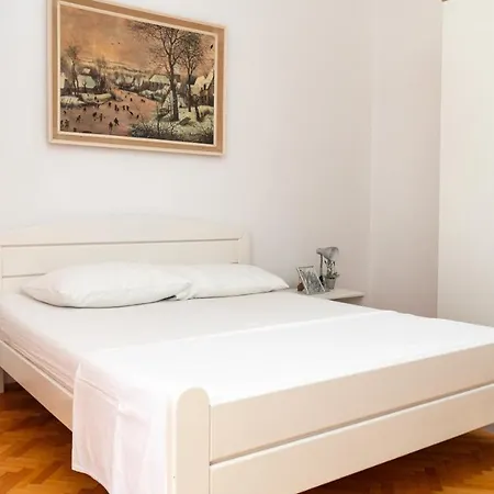 Calma トロギール