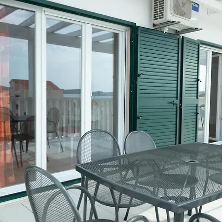 Calma * トロギール